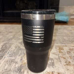 Yukon Outfitters 40oz Freedom Tumbler-Black with American Flag-Minor Dent
